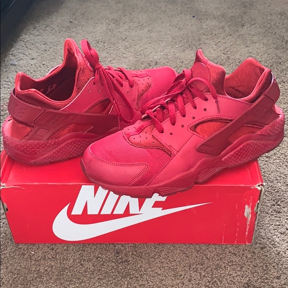nike air huarache red